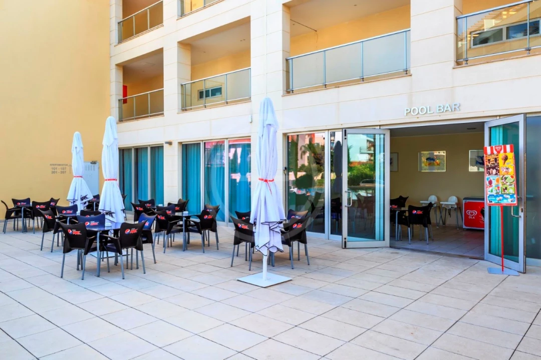 Apartamento T1 para Arrendamento férias em Quarteira Foto 4