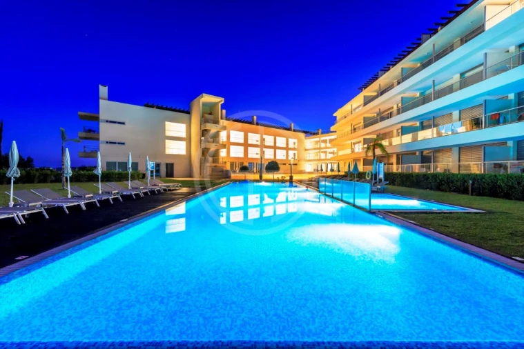 Apartamento T1 para Arrendamento férias em Quarteira Foto 1