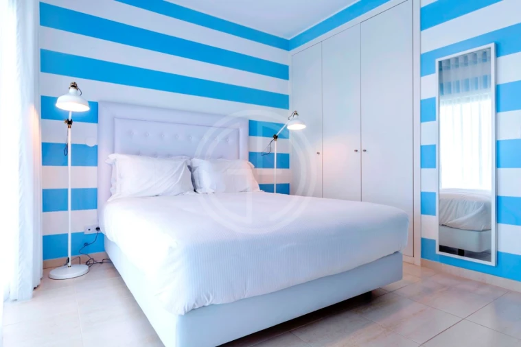 Apartamento T1 para Arrendamento férias em Quarteira Foto 12