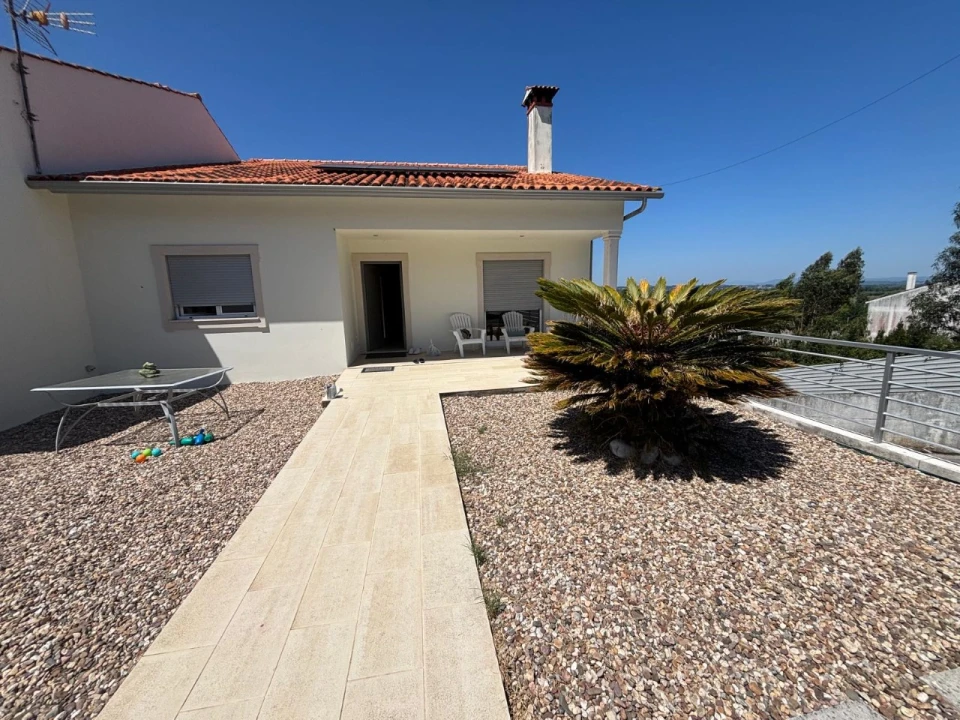 Moradia T3 para Venda em Pereira Foto 20