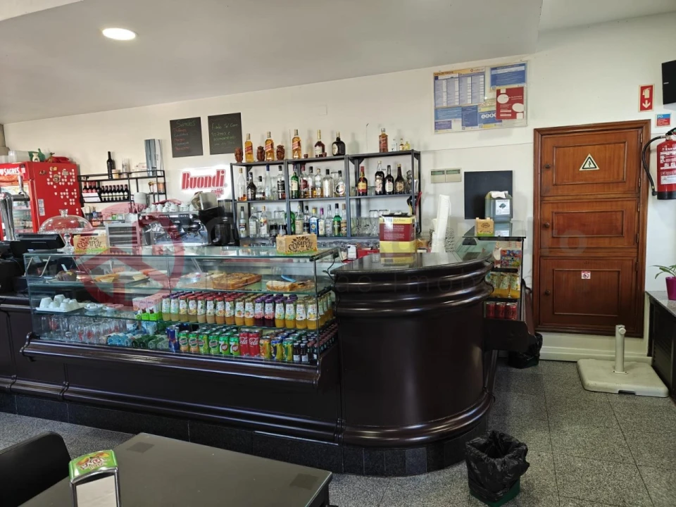 Negócio para Venda em Odivelas Foto 5