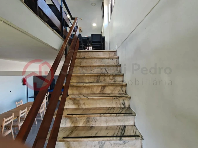 Negócio para Venda em Odivelas Foto 17