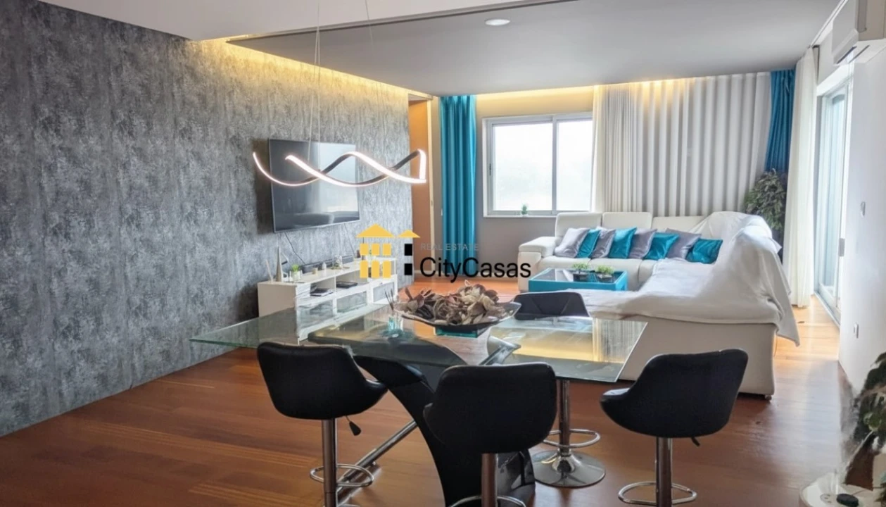 Apartamento T5 para Venda em Gondomar (São Cosme), Valbom e Jovim Foto 5