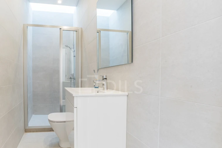 Moradia T2 para Venda em Faro (Sé e São Pedro) Foto 17