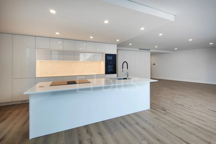 Apartamento T2 para Venda em Alcantara Foto 23