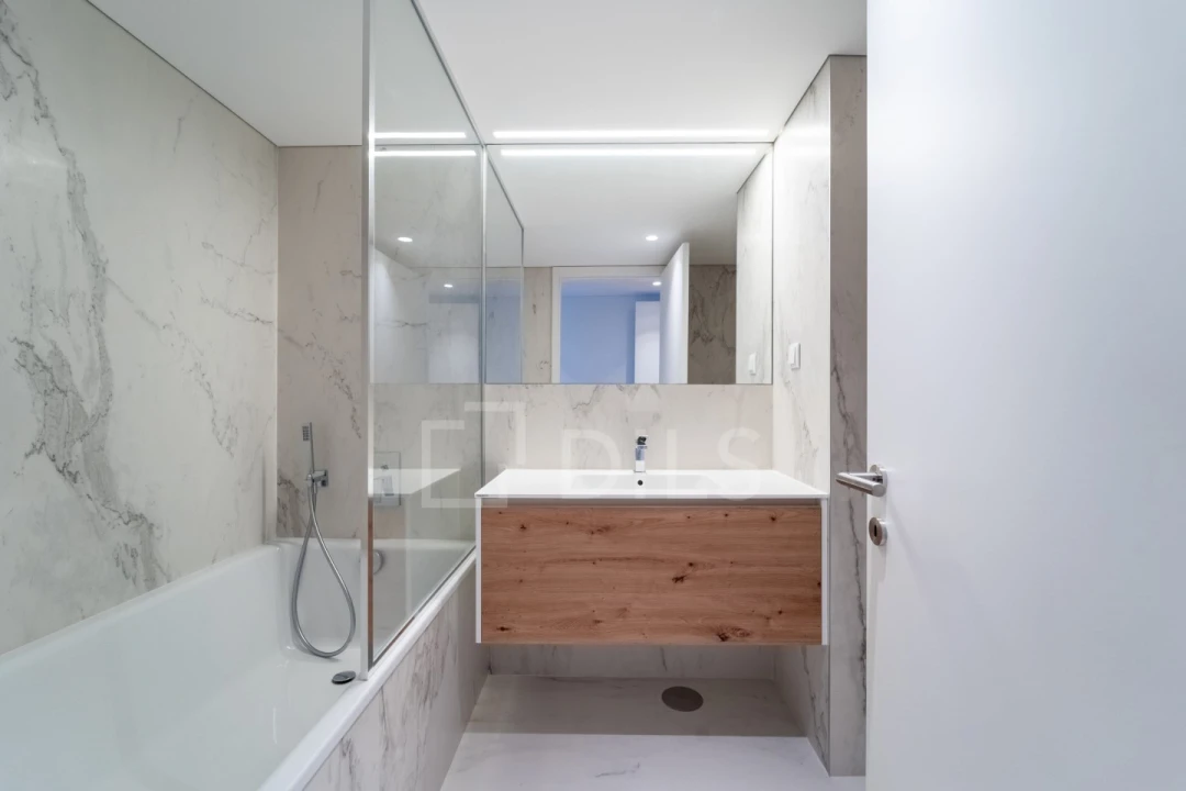 Apartamento T4 para Venda em Canidelo Foto 49