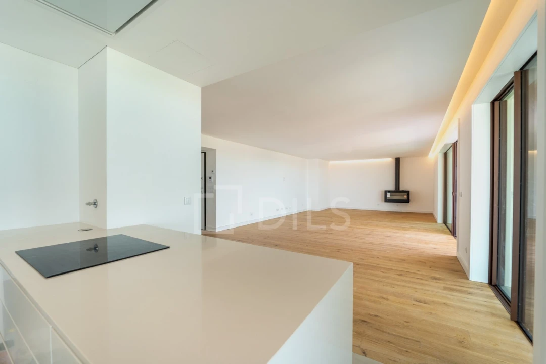 Apartamento T4 para Venda em Canidelo Foto 5