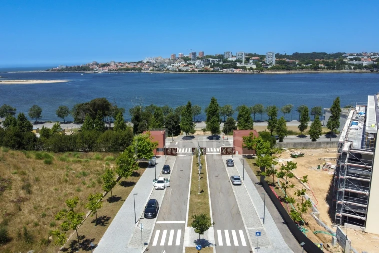 Apartamento T4 para Venda em Canidelo Foto 19