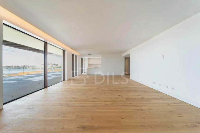 Apartamento T4 para Venda em Canidelo Foto 60