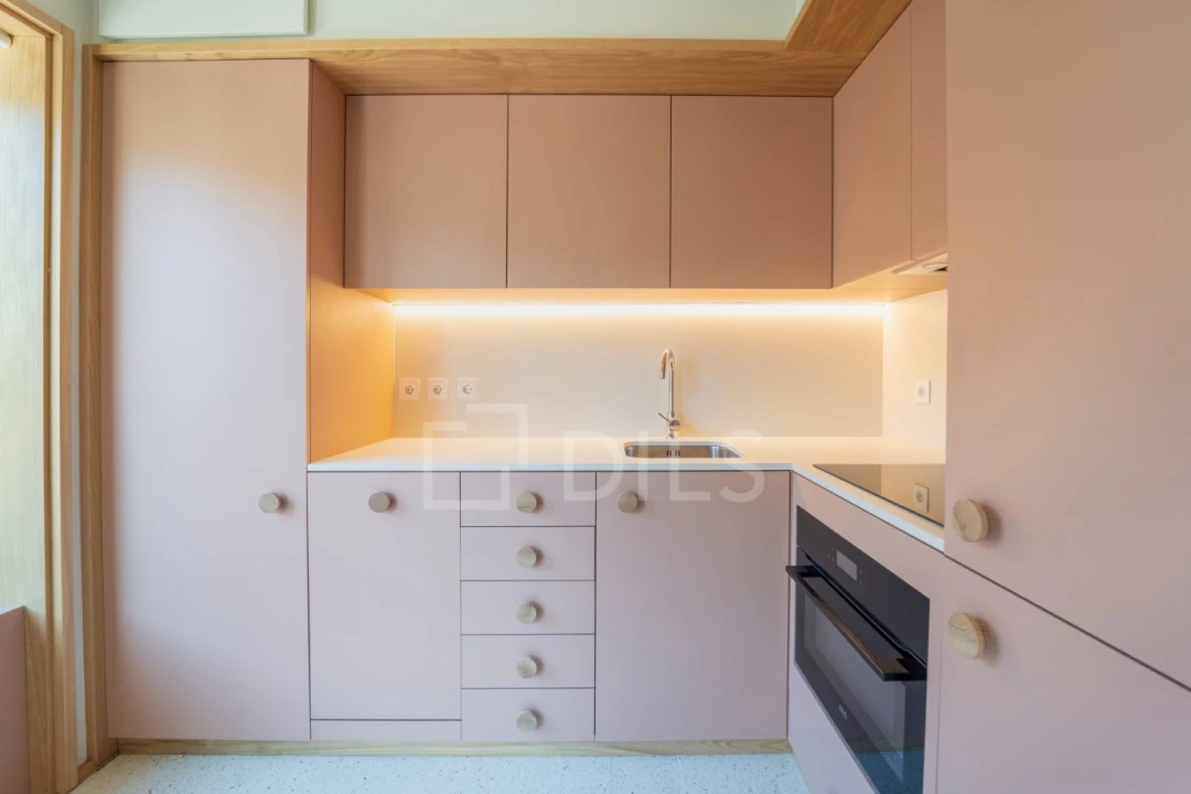 Apartamento T1 para Venda em Cedofeita, Santo Ildefonso, Sé, Miragaia, São Nicolau e Vitória Foto 13