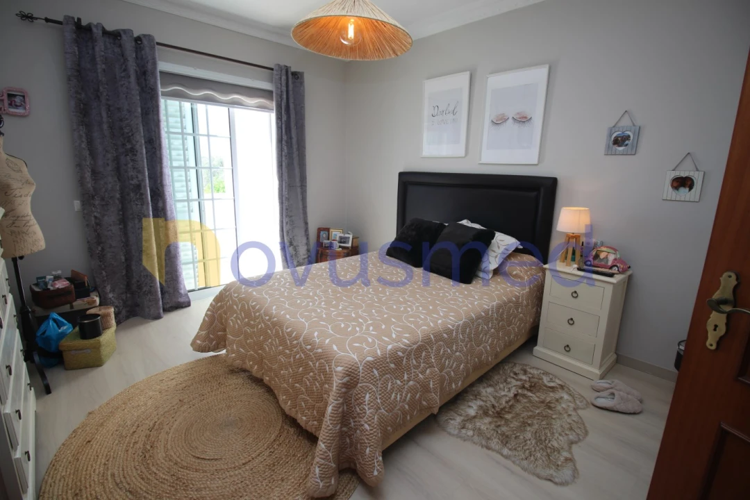 Moradia T4 para Venda em Albufeira e Olhos de Água Foto 11