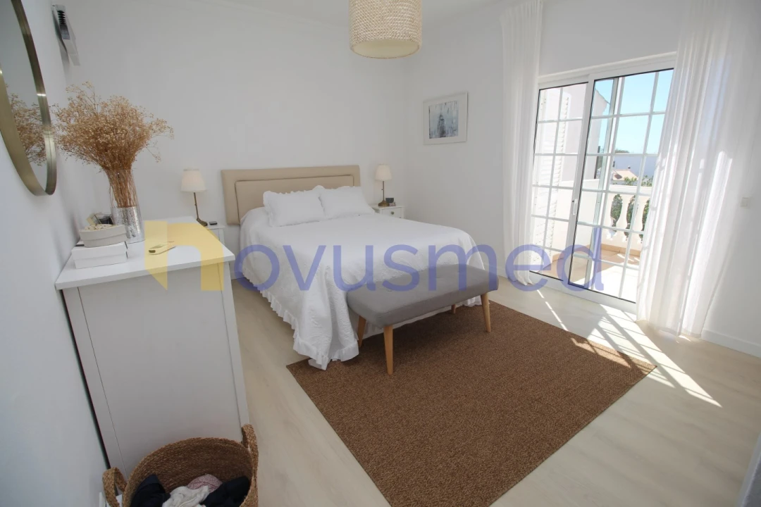 Moradia T4 para Venda em Albufeira e Olhos de Água Foto 24