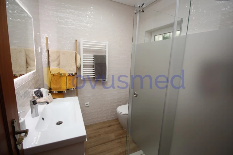 Moradia T4 para Venda em Albufeira e Olhos de Água Foto 12