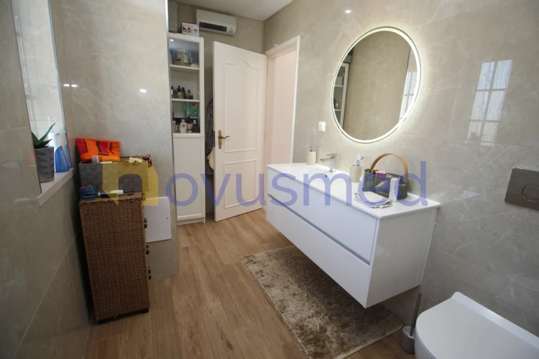 Moradia T4 para Venda em Albufeira e Olhos de Água Foto 27