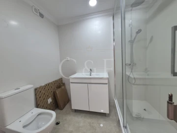 Apartamento T2 para Venda em Laranjeiro e Feijó