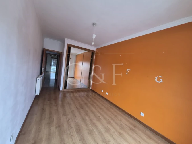 Apartamento T2 para Venda em Laranjeiro e Feijó Foto 5