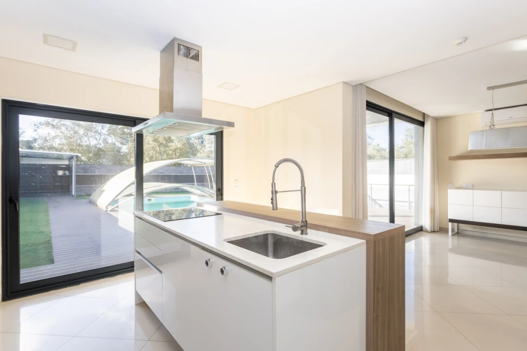 Moradia T4 para Venda em Azeitão (São Lourenço e São Simão) Foto 9