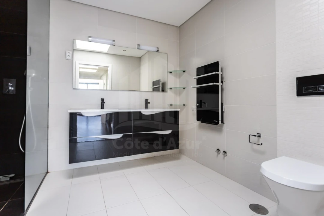 Moradia T4 para Venda em Azeitão (São Lourenço e São Simão) Foto 24