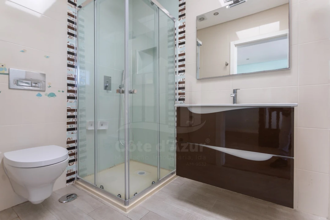 Moradia T4 para Venda em Azeitão (São Lourenço e São Simão) Foto 29