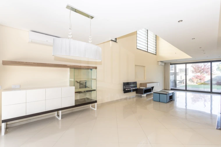 Moradia T4 para Venda em Azeitão (São Lourenço e São Simão) Foto 4