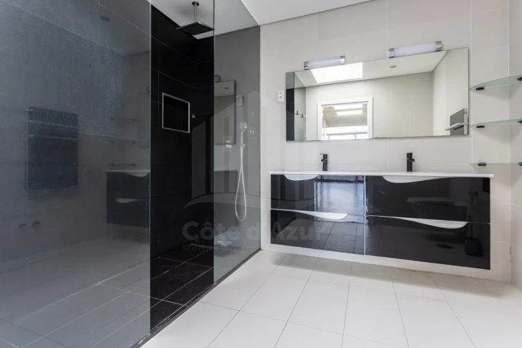 Moradia T4 para Venda em Azeitão (São Lourenço e São Simão) Foto 23