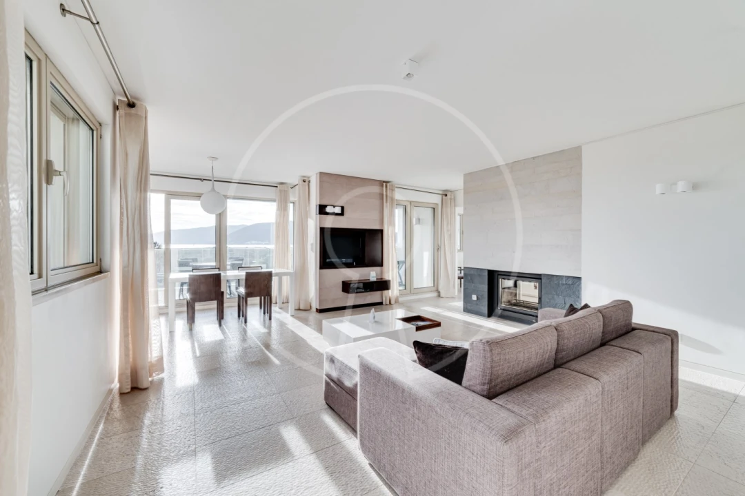 Apartamento T1 para Venda em Carvalhal Foto 5