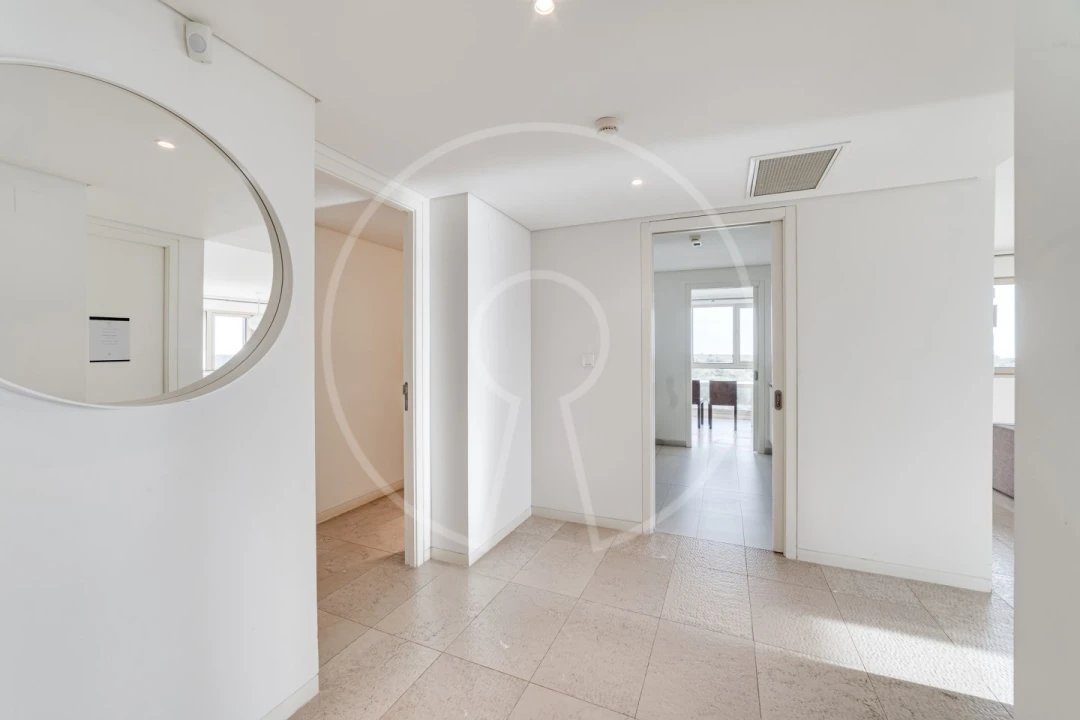 Apartamento T1 para Venda em Carvalhal Foto 17