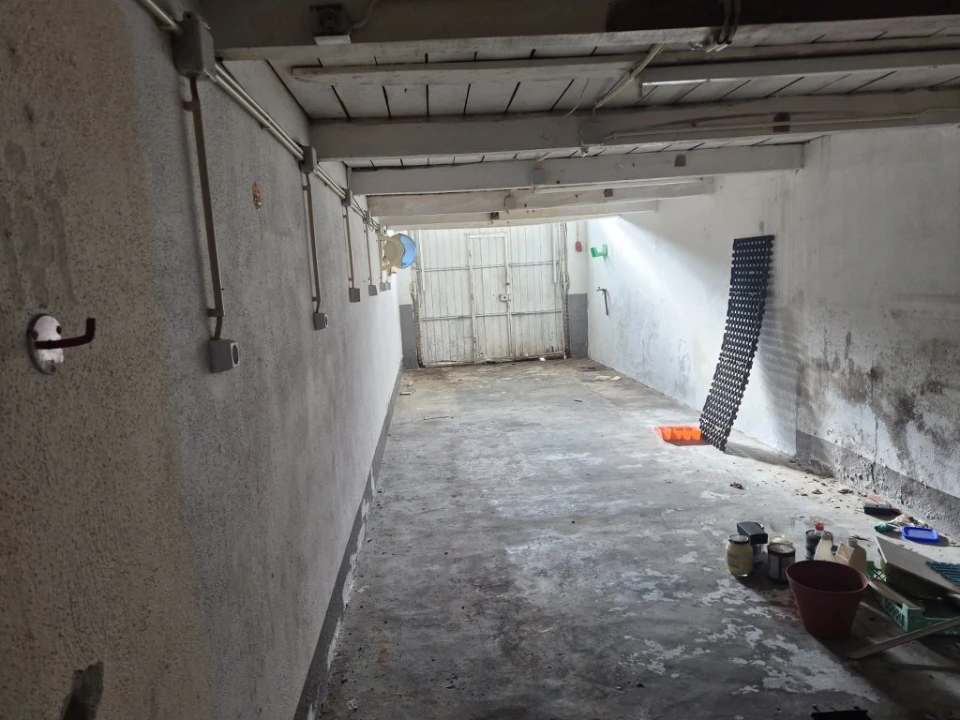 Loja para Venda em Gaio-Rosário e Sarilhos Pequenos Foto 9