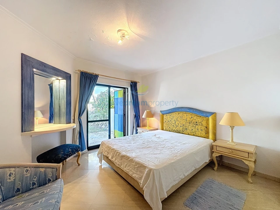 Apartamento T2 para Venda em Albufeira e Olhos de Água Foto 18