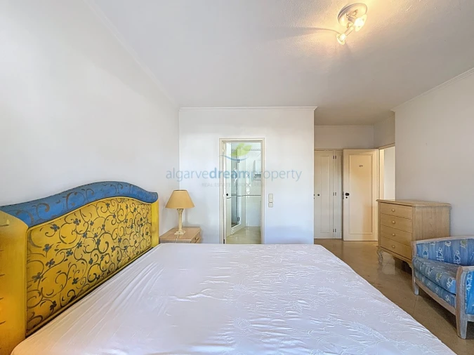 Apartamento T2 para Venda em Albufeira e Olhos de Água Foto 16