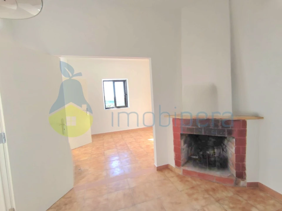 Quinta T1 para Venda em Alferce Foto 3