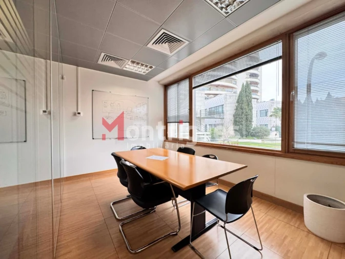 Escritório para Arrendamento em Alvalade Foto 14