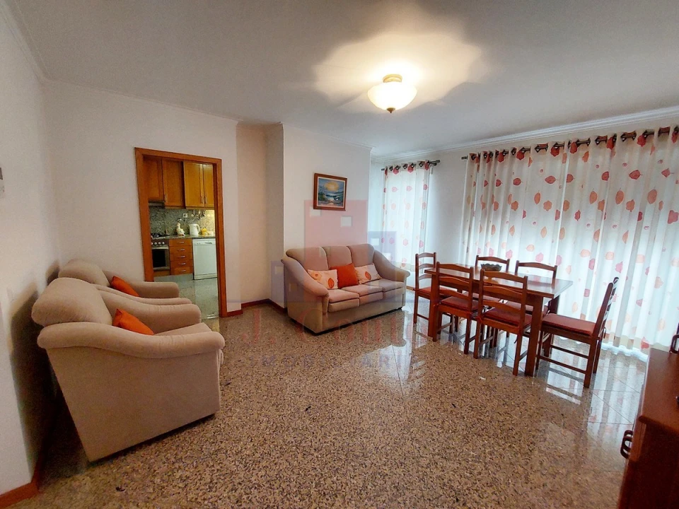 Apartamento T2 para Venda em São Martinho do Porto Foto 2