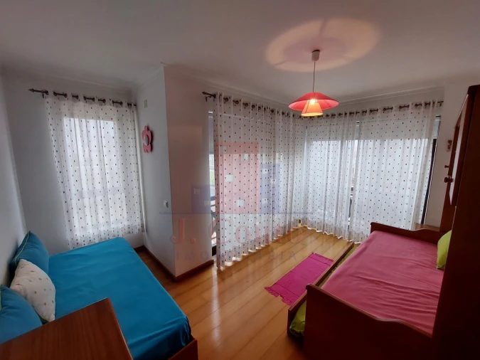 Apartamento T2 para Venda em São Martinho do Porto Foto 17