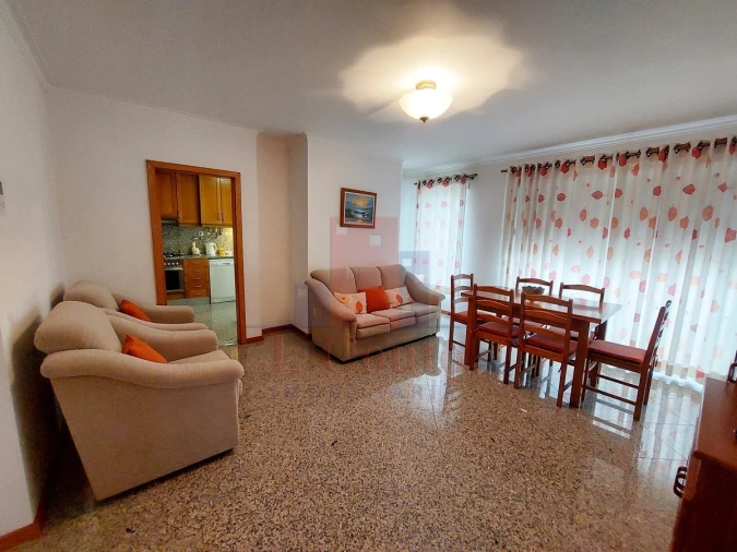 Apartamento T2 para Venda em São Martinho do Porto Foto 2