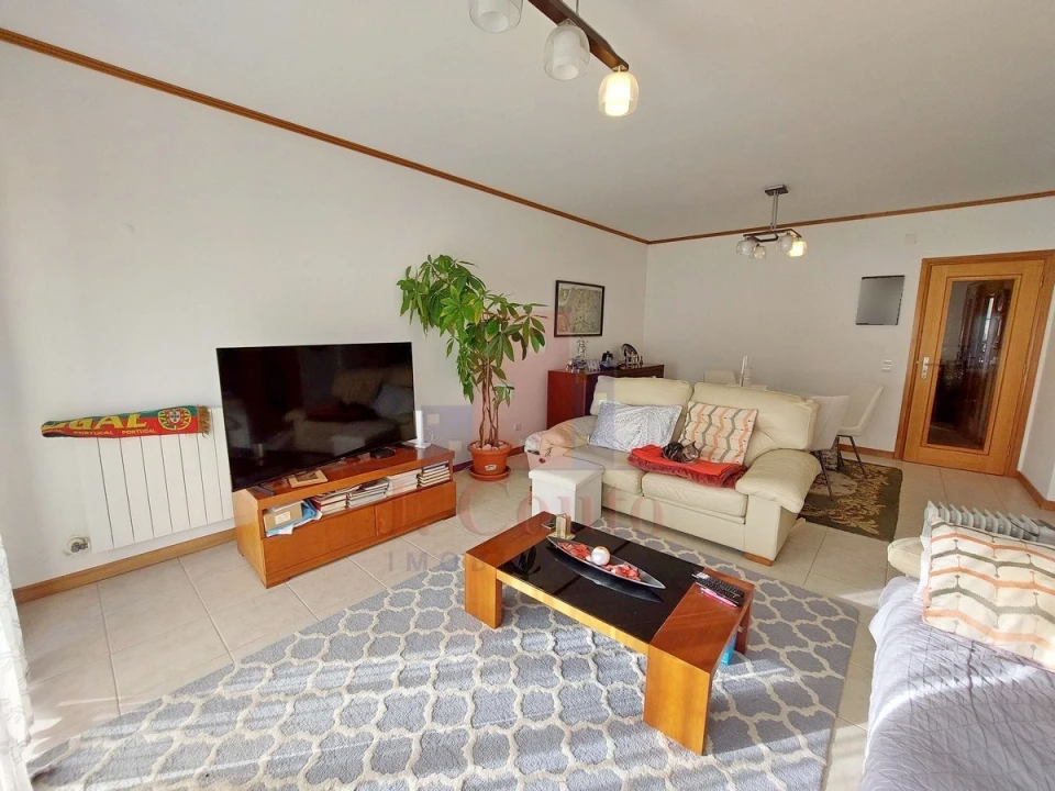 Moradia T3 para Venda em Foz do Arelho Foto 9