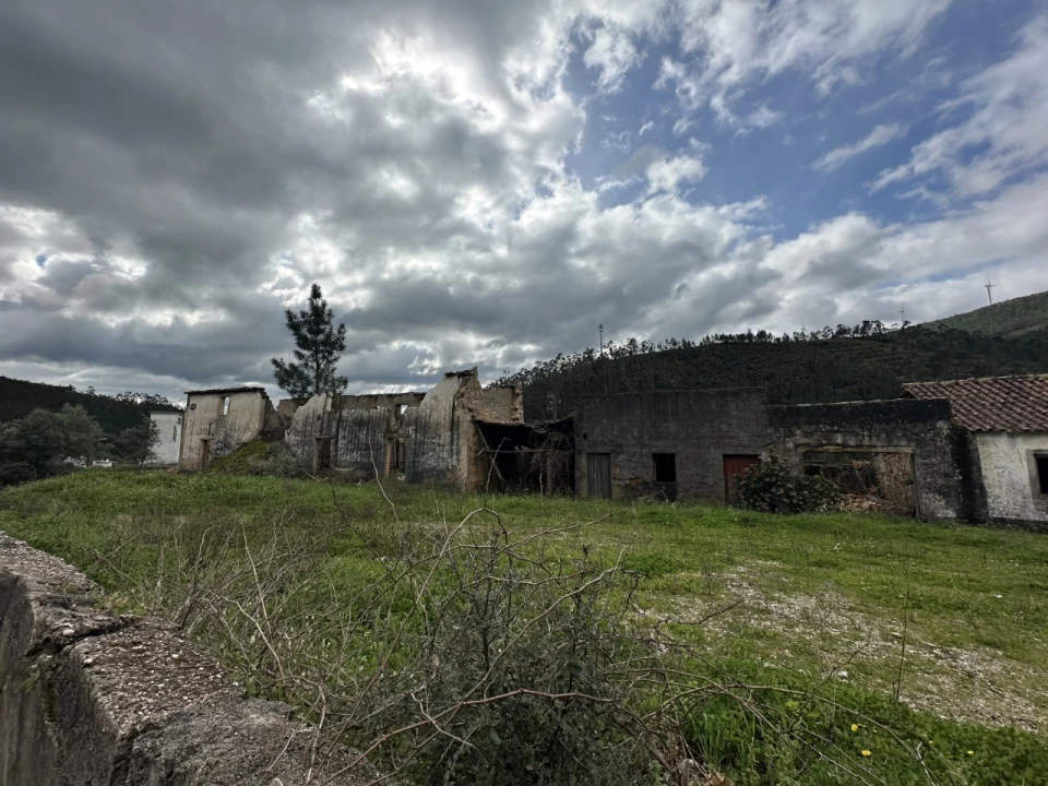 Quinta T4 para Venda em Amendoa Foto 34