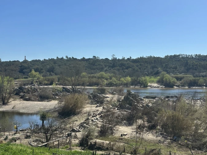 Terreno Misto para Venda em Tramagal Foto 11