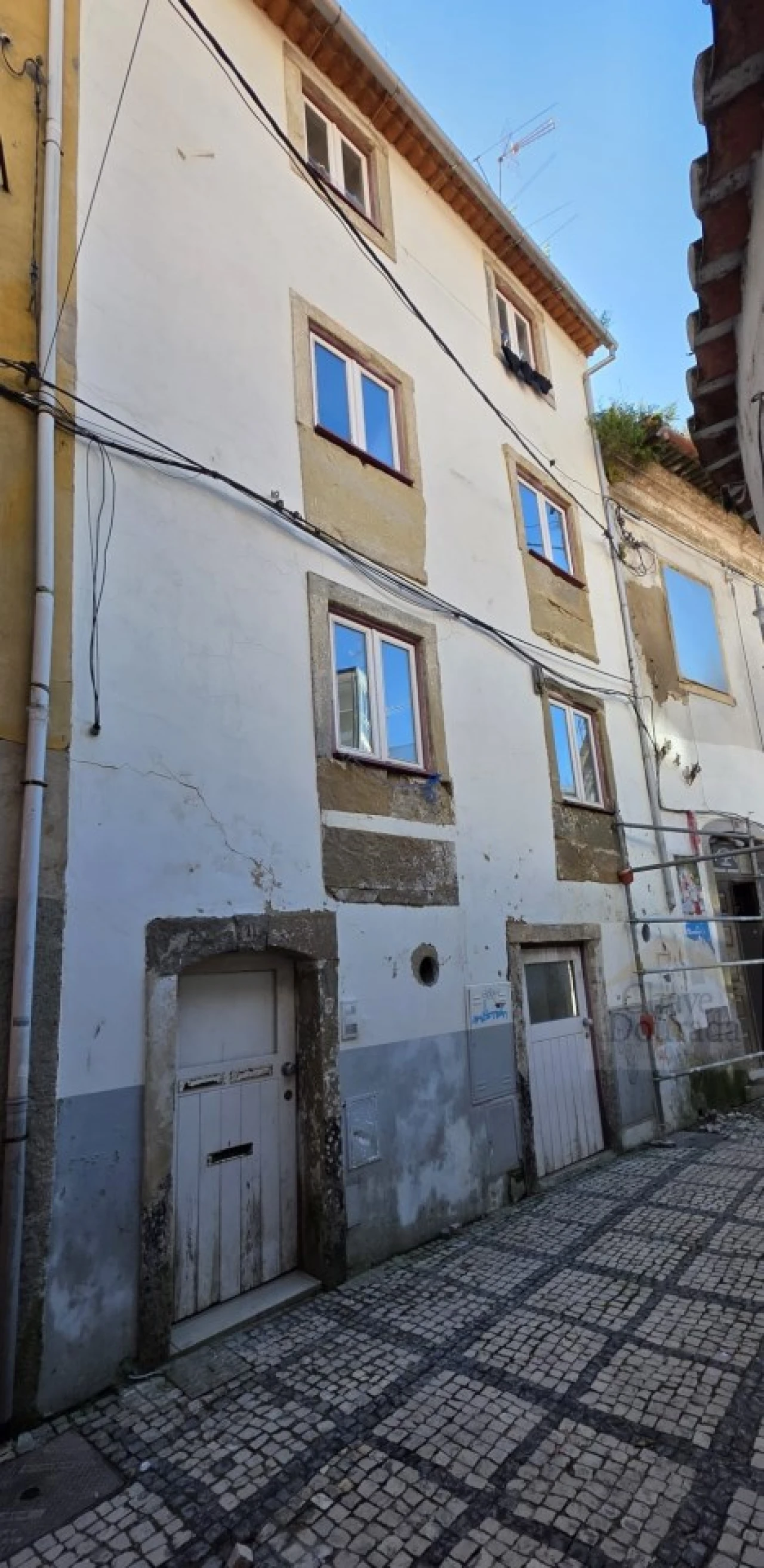 Prédio para Venda em Sé Nova, Santa Cruz, Almedina e São Bartolomeu Foto 1