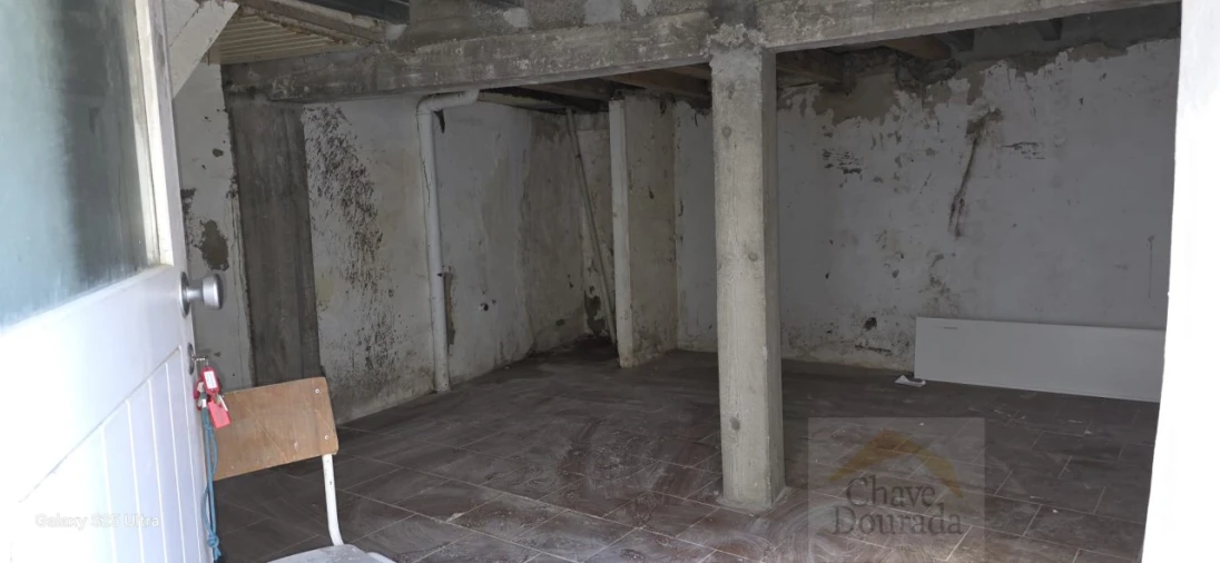 Prédio para Venda em Sé Nova, Santa Cruz, Almedina e São Bartolomeu Foto 6