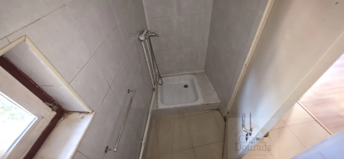 Prédio para Venda em Sé Nova, Santa Cruz, Almedina e São Bartolomeu Foto 14