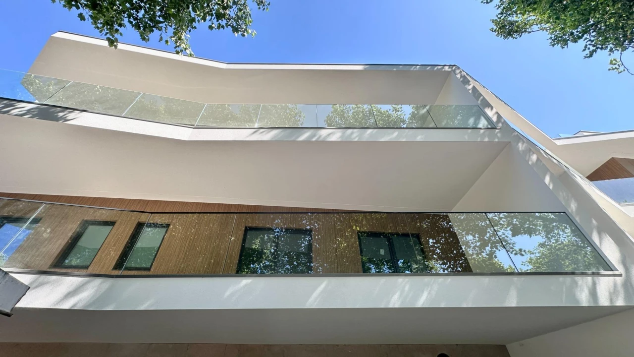 Apartamento T5 para Venda em Viseu Foto 1