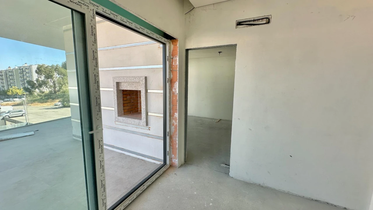 Apartamento T5 para Venda em Viseu Foto 11