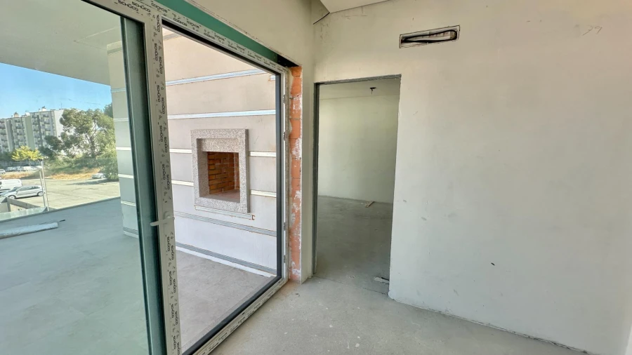 Apartamento T5 para Venda em Viseu Foto 11