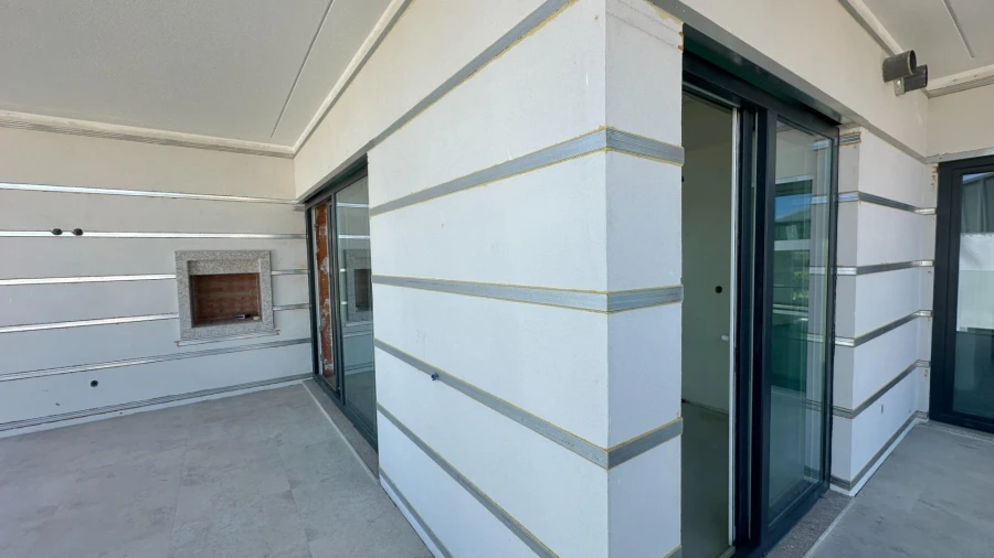 Apartamento T5 para Venda em Viseu Foto 8