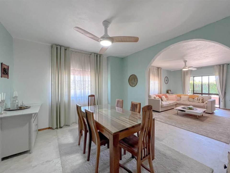 Moradia T5 para Venda em Almancil Foto 9