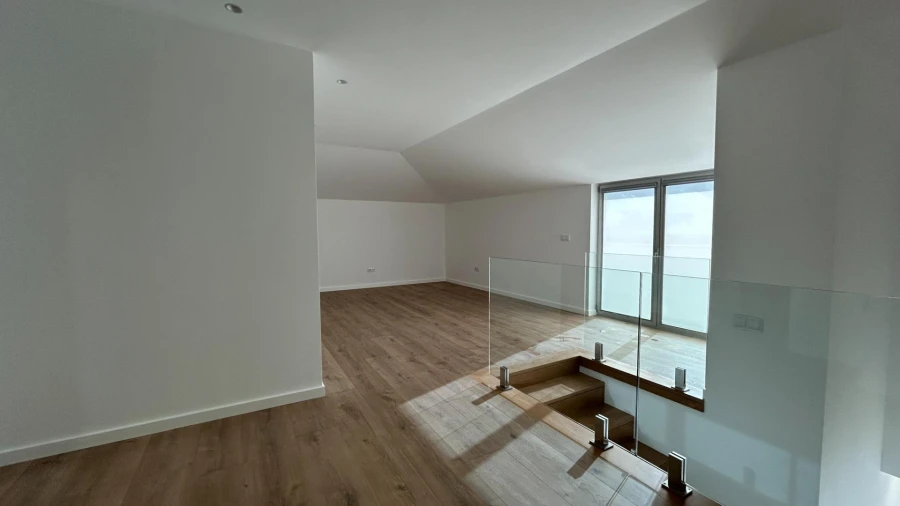 Apartamento T3 para Venda em Viseu Foto 18