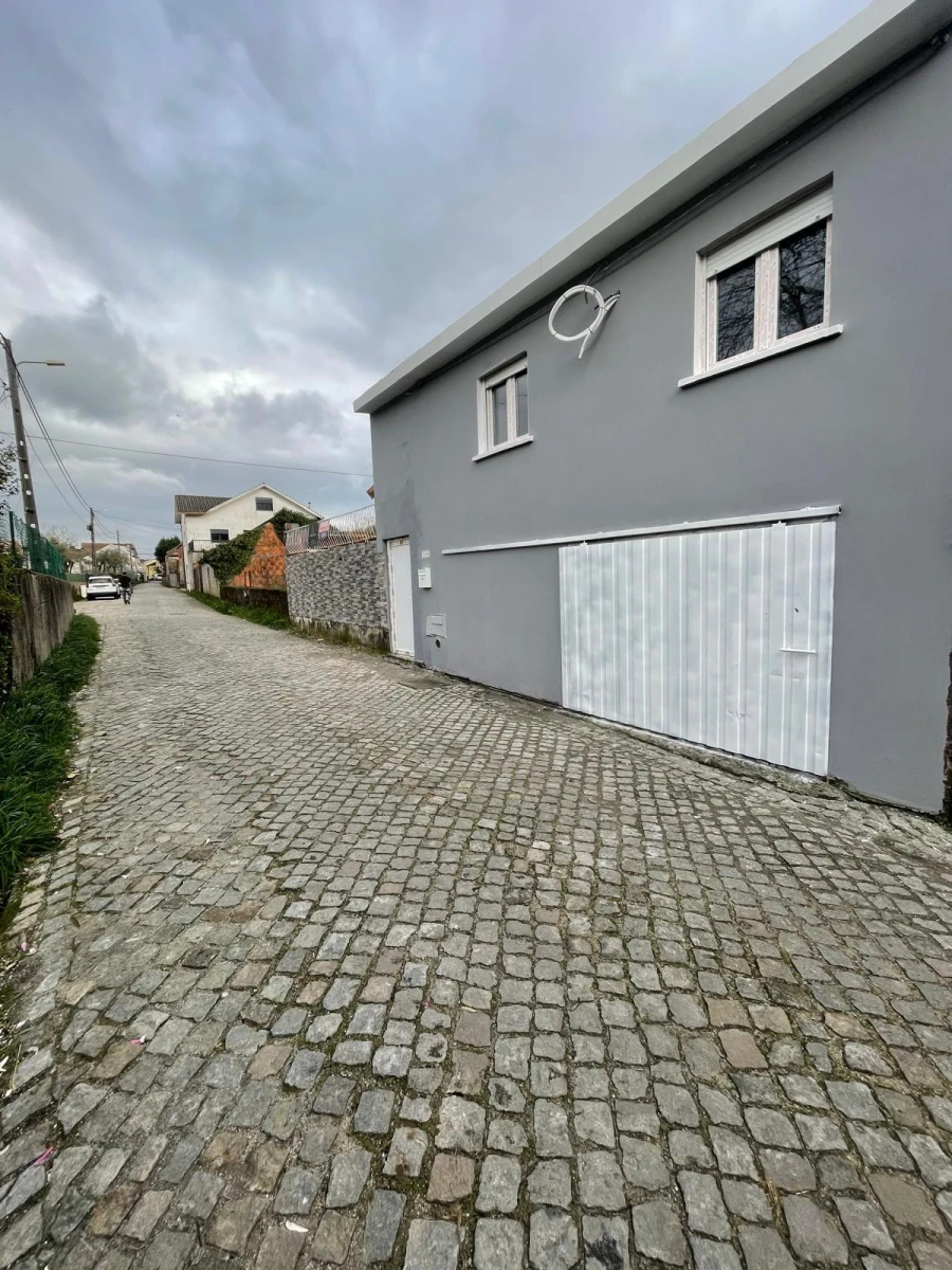 Moradia T3 para Venda em Campo de Besteiros Foto 4