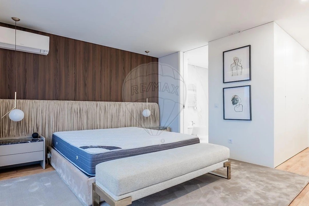 Moradia T4 para Venda em Matosinhos e Leça da Palmeira Foto 19