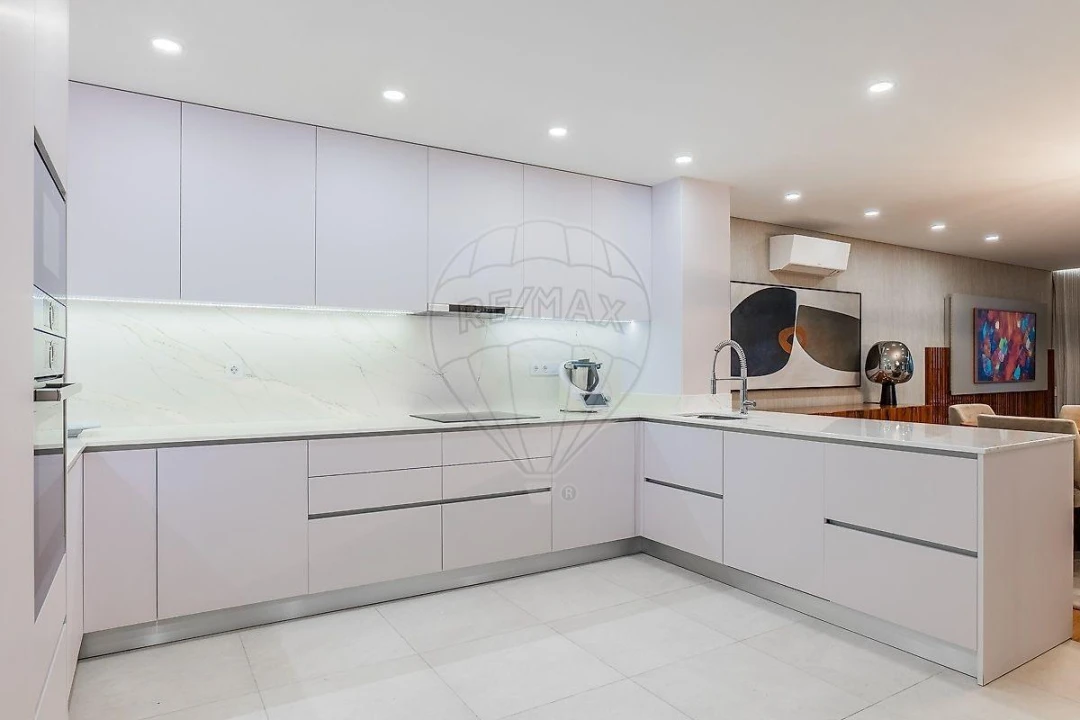 Moradia T4 para Venda em Matosinhos e Leça da Palmeira Foto 5